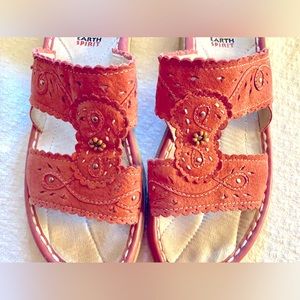 Earth Spirit Slip on Sandal